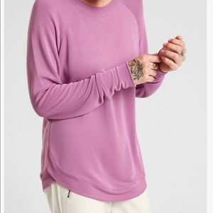 ATHLETA Violet blush Serene Mindset Sweatshirt size M